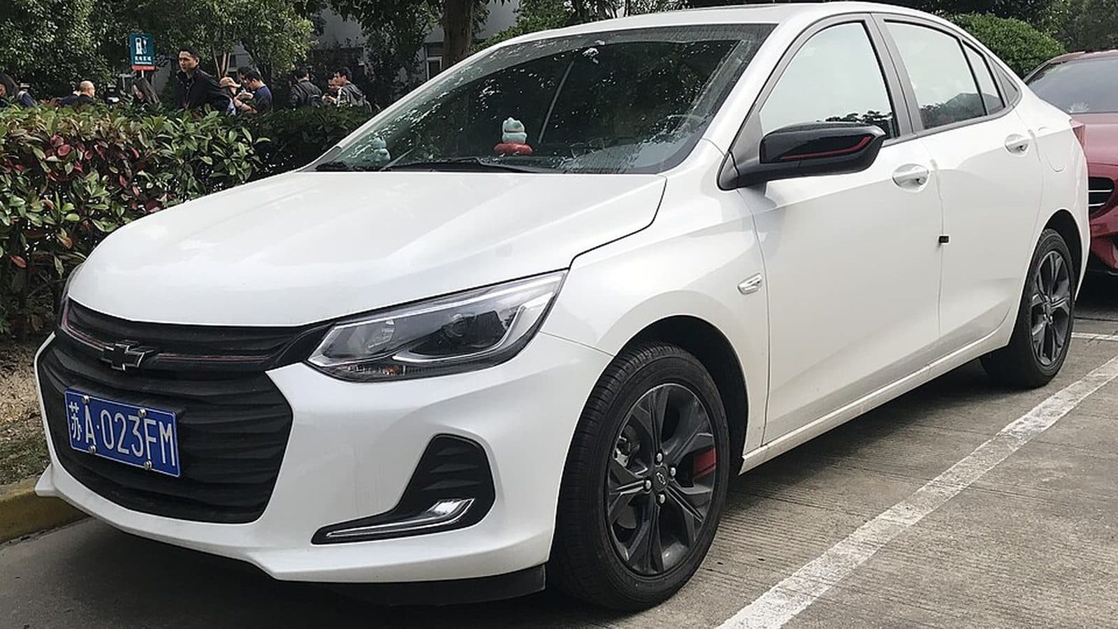 Chevrolet Onix HB — imagem de referência do modelo 3