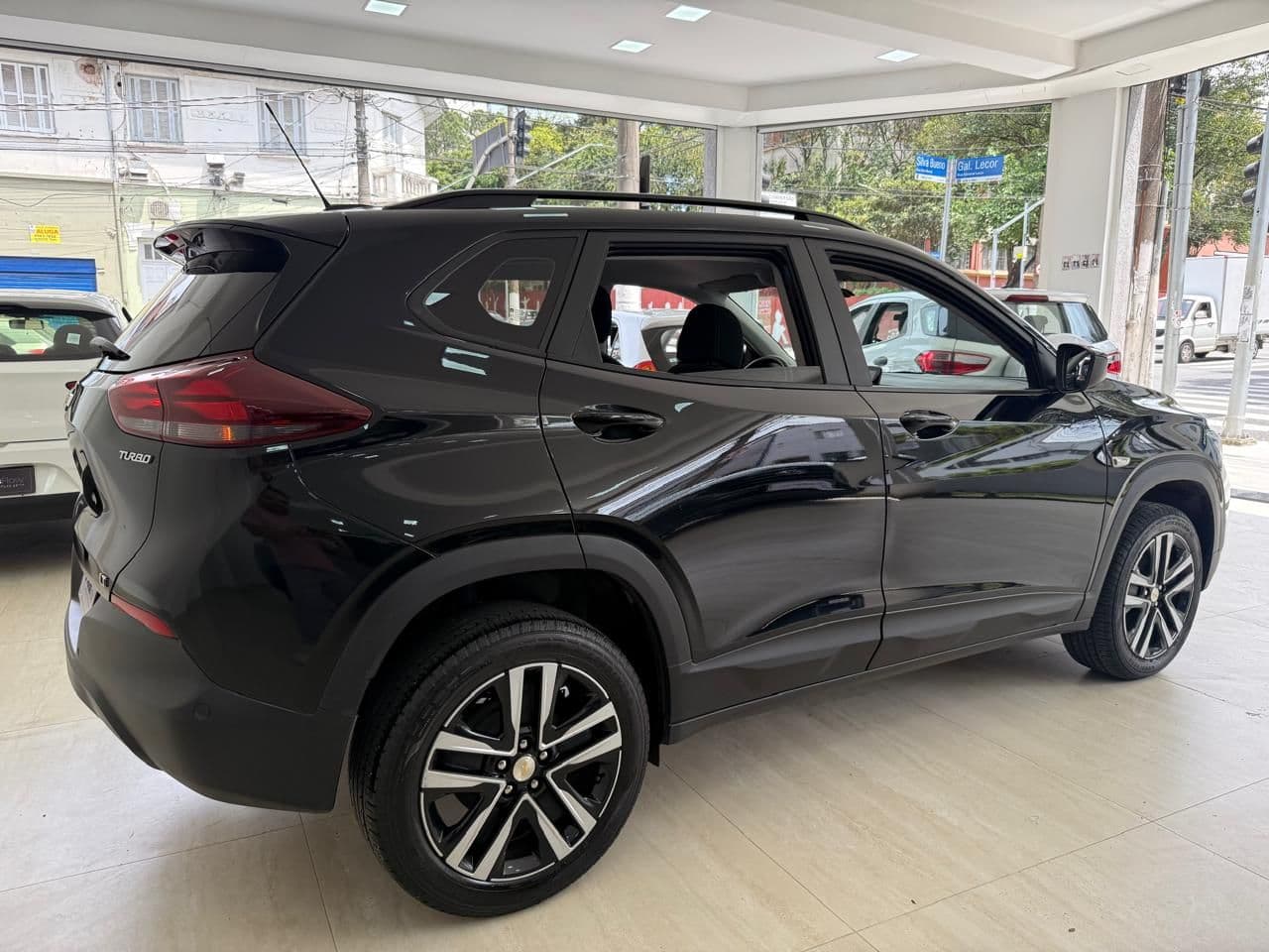 Chevrolet Tracker LT 1.0 Turbo AT — foto 8 de 23