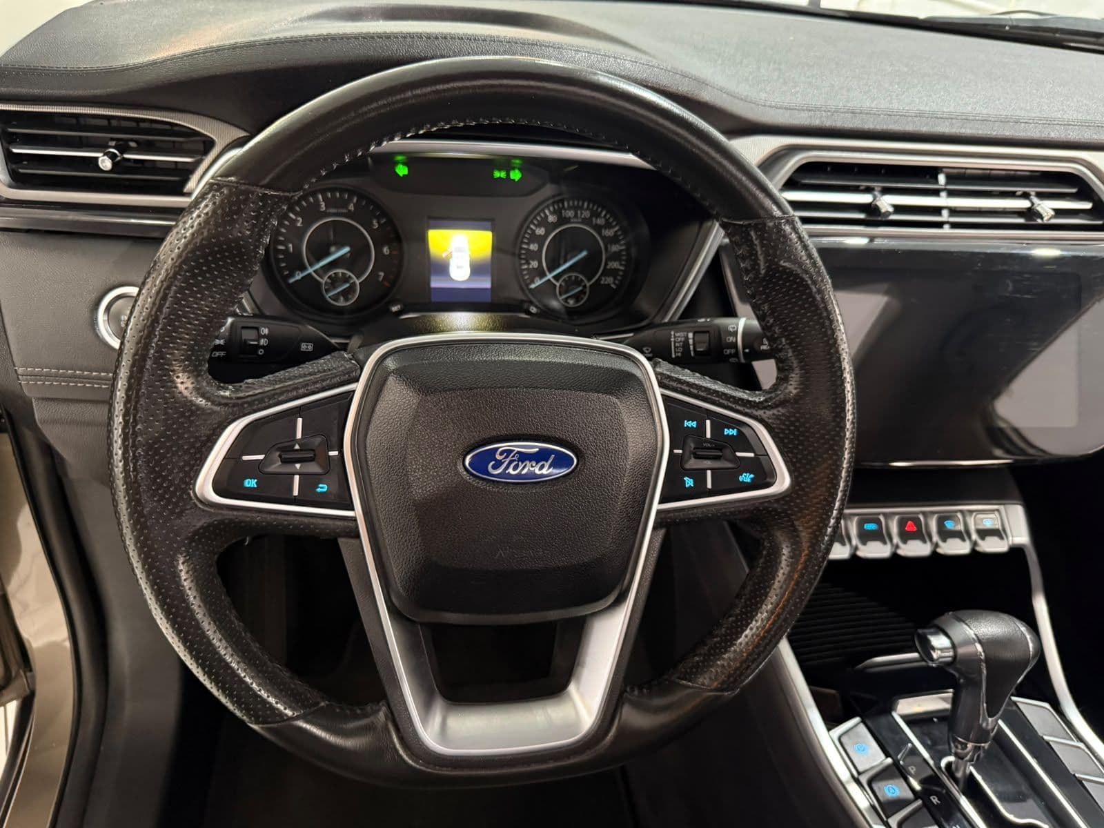Ford Territory 1.5 EcoBoost — foto 12 de 21