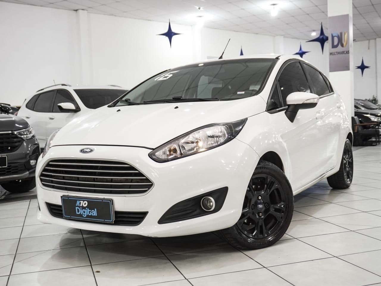 Ford Fiesta HA 1.6L Titanium — foto 2 de 19