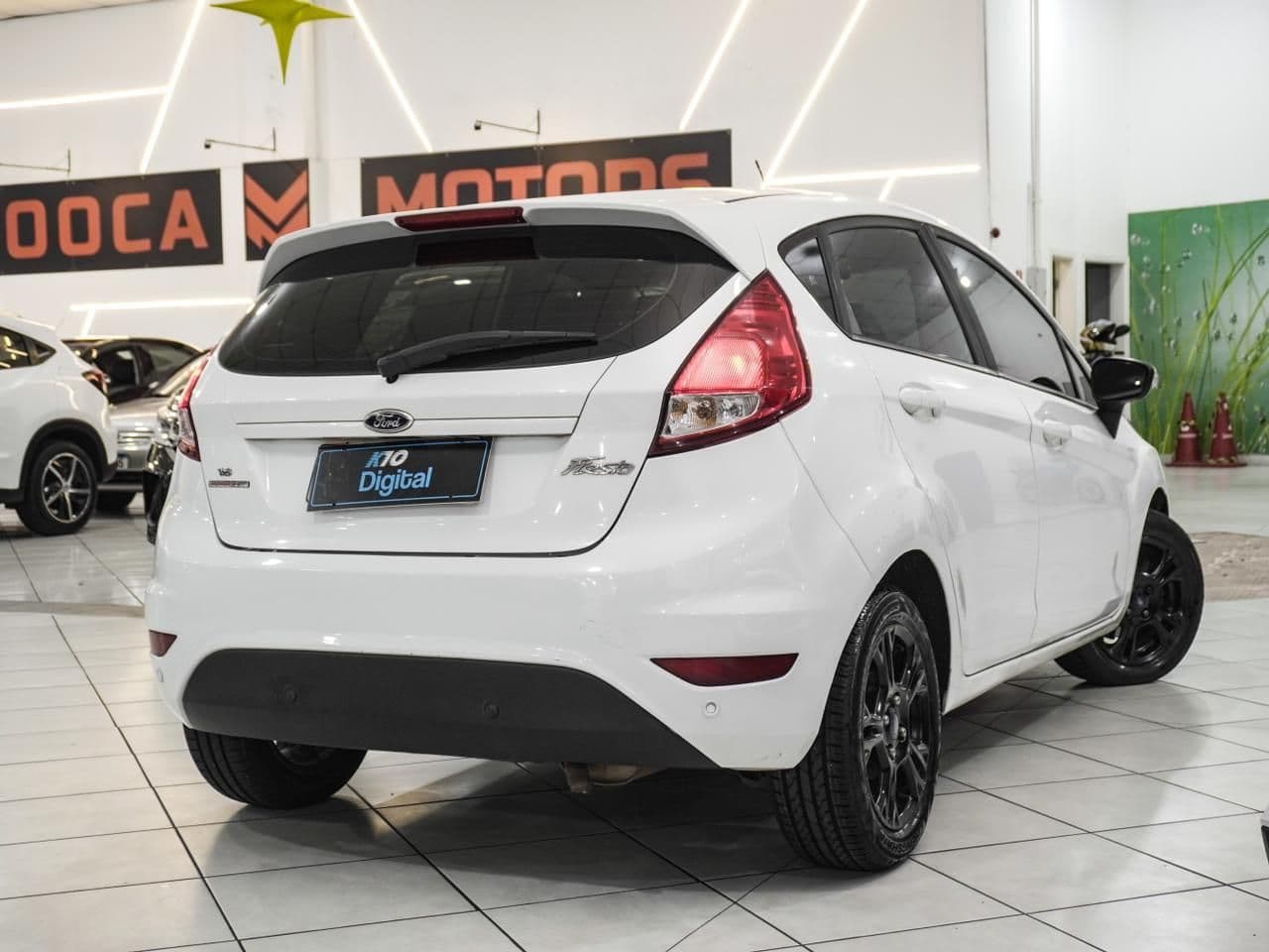 Ford Fiesta HA 1.6L Titanium — foto 4 de 19
