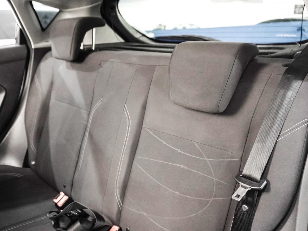 Ford Fiesta HA 1.6L Titanium — foto 14 de 19