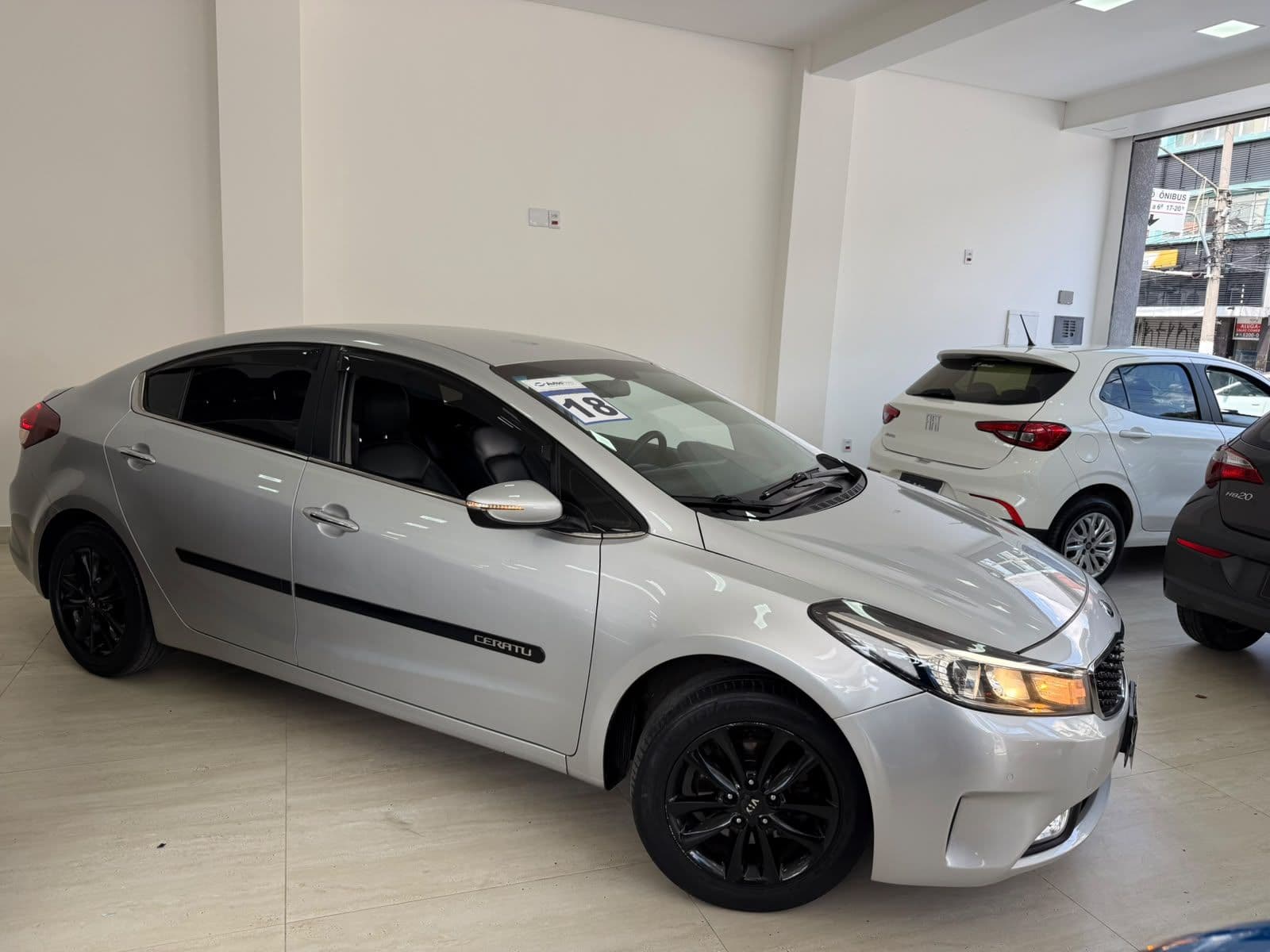 Kia Cerato 1.6 AT — foto 5 de 19